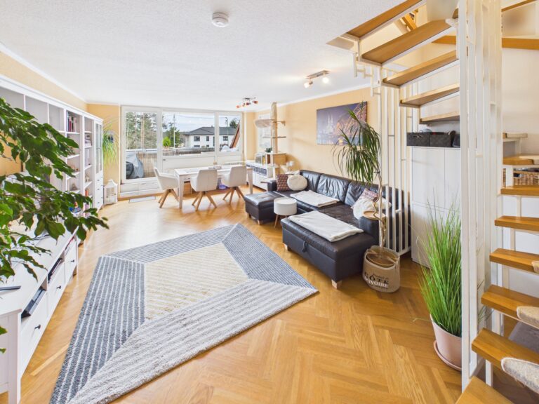 Strategisches Investment mit Weitblick: 4-Zimmer-Maisonette im Tesla-Gürtel